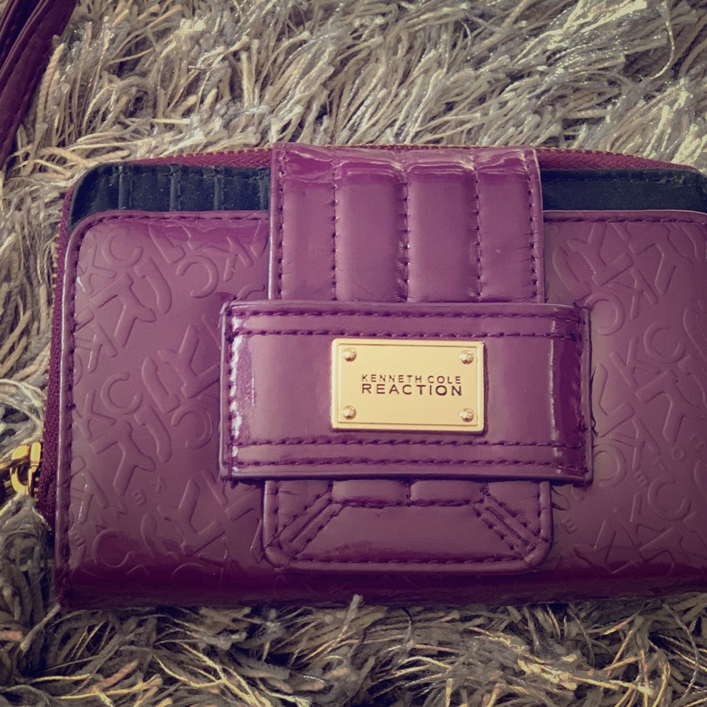 Kenneth Cole Reaction wallet/wristlet